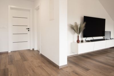 Laminate Floor Replacement in Laurel, DE
